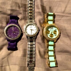 Women’s watches.